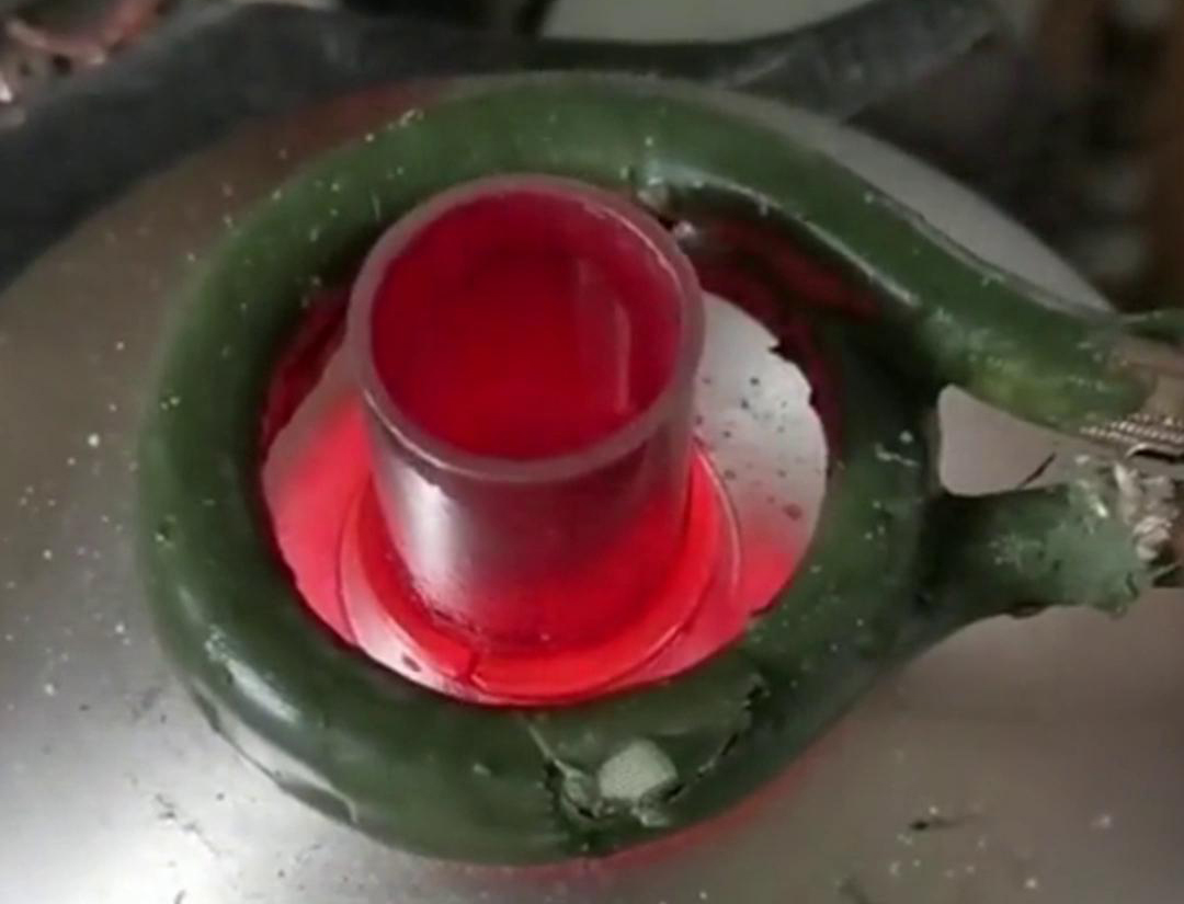 高頻焊機，不單純只是焊接銅管鋁管，還可以焊接不銹鋼鐵更各類異種金屬釬焊